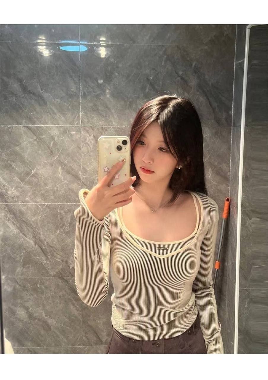 2090129505.jpg