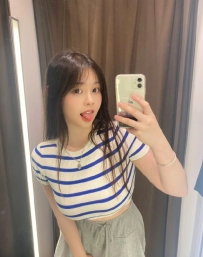 心妍  163  E   24歲  性感大爆乳 純天然 皮膚保養的很白皙滑嫩  奶子大又軟 奶泡女