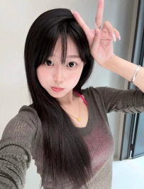 小梅 164.D+.47.20歲  新人嫩妹初兼職 性經驗還停留在自慰環節！ 除了被男友粗魯的破