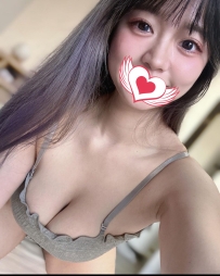 小千  162  E  25 奶茶店小妹   床上很風騷 可以用身體幫你洗澡舔遍你全身  讓你DD受