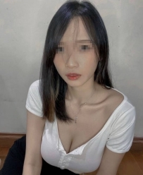 雯婷  162 50 D cup 28 歲  受不了現在的生活想過好一點 瞞著夫家下海兼職賺生活費 跟