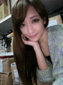 蓉蓉  160/45/C/23歲 鄰家美眉親切可愛 白皙皮膚 鮑魚緊實又敏感水多 床上配合度極高