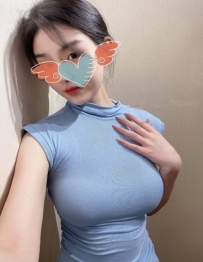 喜歡大奶的哥哥別錯過啦   大奶很好抱   皮膚白 又敏感  茶茶  162  46  E   23