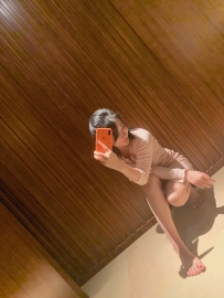 櫻桃 155，27歲，C罩杯  臉蛋氣質優 聲音很甜美 修長細直的美腿  完美女友FU 熱情敢