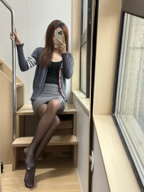 醬醬 157 cmB奶 30 歲   可清純 可性感 清純中帶點小性感的小女人